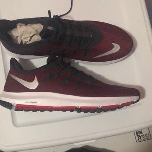 Men’s Nike Quest